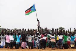 Наймолодша держава у світі. Південний Судан був офіційно визнаний незалежною державою в 2011 році, що робить його наймолодшою у світі державою.