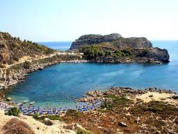 Родос - один з найгарніших островів Греції та один з найбільш відвідуваних островів у всьому світі. Його називають островом Сонця і Рози.